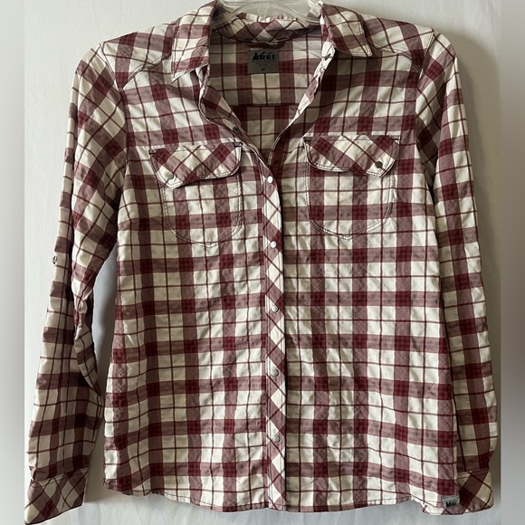 REI Tops - REI Women’s Red and White Plaid Button Up Long Sleeve Shirt Size Medium